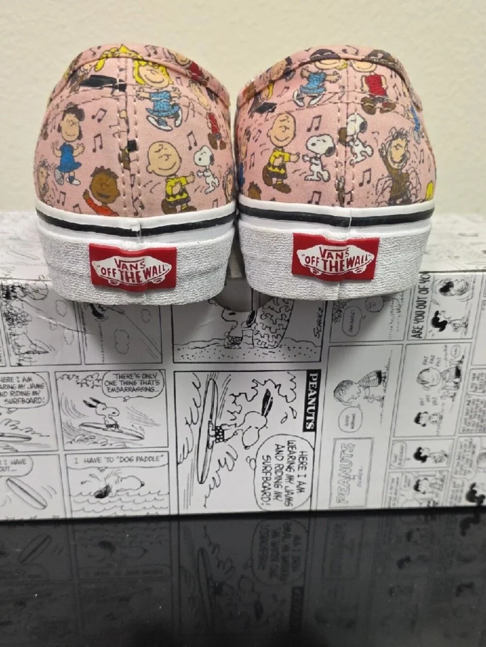 Vans x Peanuts Dance Party Pink Men’s 7.5 Women’s 9 New